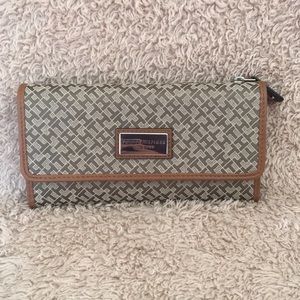Tommy Hilfiger Wallet